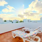 Tania Luxury *