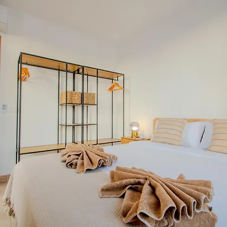 Tania Luxury * بلايا بلانكا