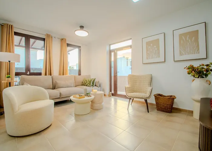 Tania Luxury Villa *