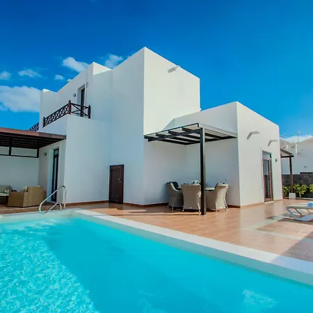 Tania Luxury Πλάγια Μπλάνκα